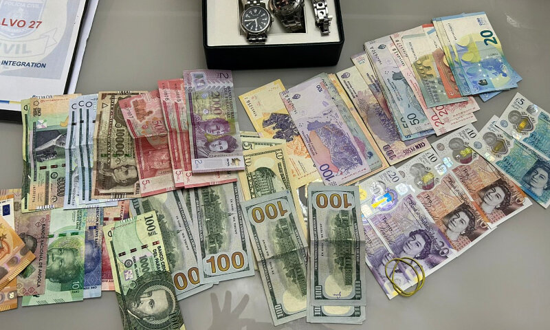 Caso Deolane:11 Rolex foram apreendidos em apenas um local, diz delegado