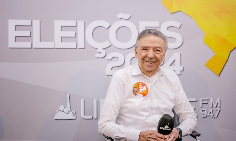 Eleições 2024: Em Caruaru Zé Queiroz aparece na frente de Rodrigo Pinheiro pela 1º vez