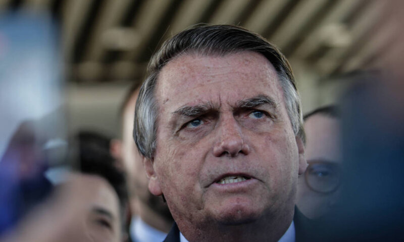 PF indicia Bolsonaro, Braga Netto e mais 35 em investigação de trama golpista após eleições