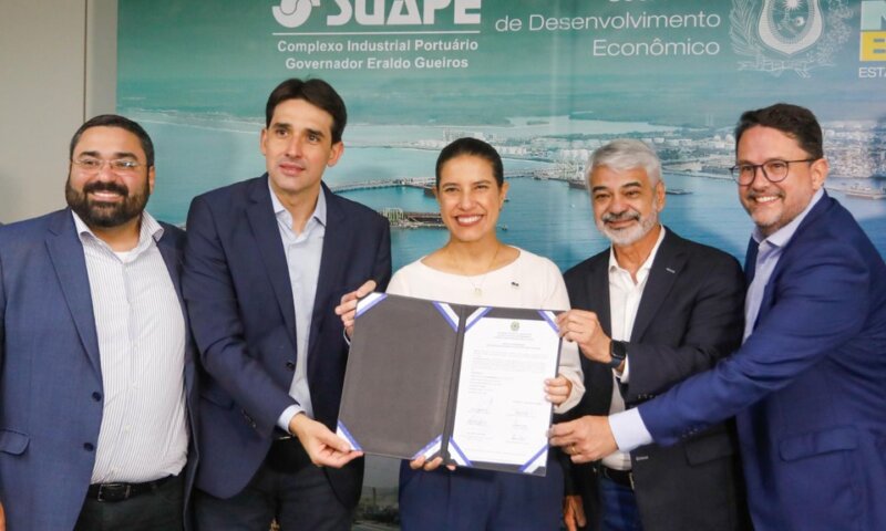 Ministro e governadora anunciam investimento de R$ 1,6 bilhão com geração de 2,5 mil empregos em Suape