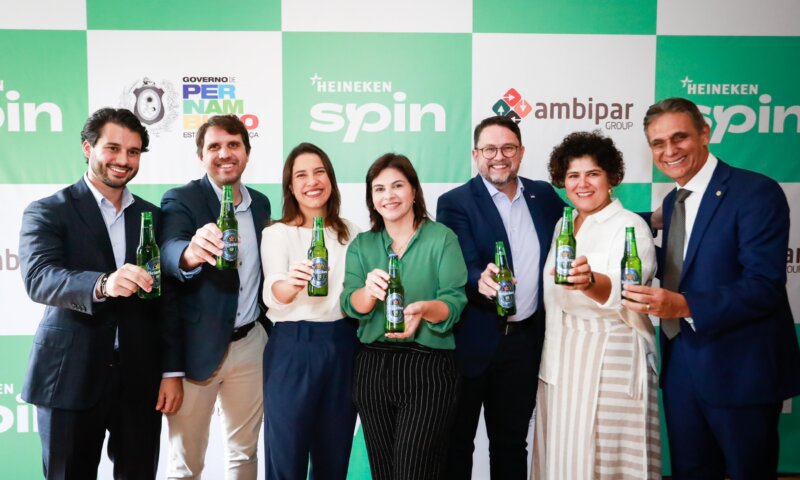 Com investimento inicial de R$ 8 milhões, govenadora inaugura 1º centro de reciclagem de vidro da Heineken