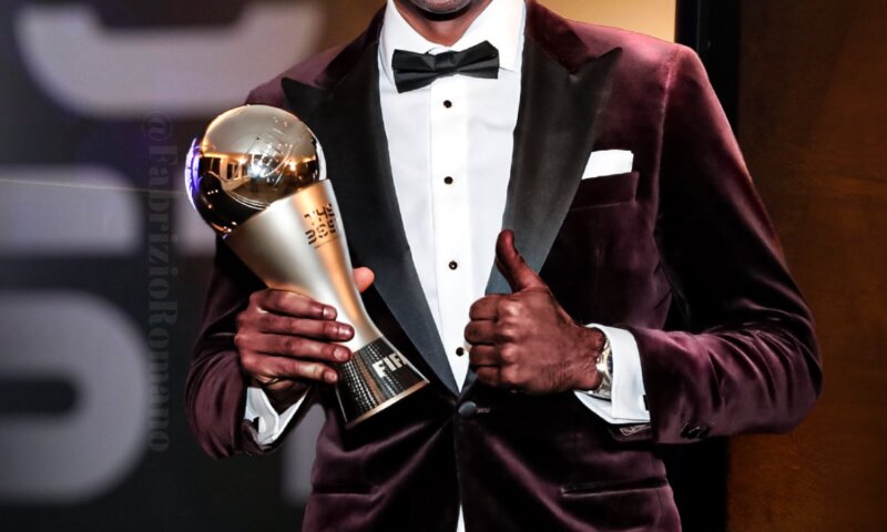 Vinicius Jr é eleito melhor jogador do mundo pela Fifa