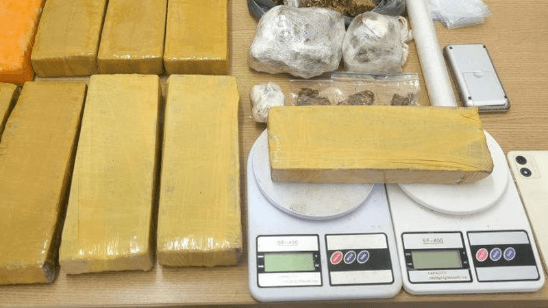 Casal é preso transportando 11 kg de maconha no interior de Pernambuco