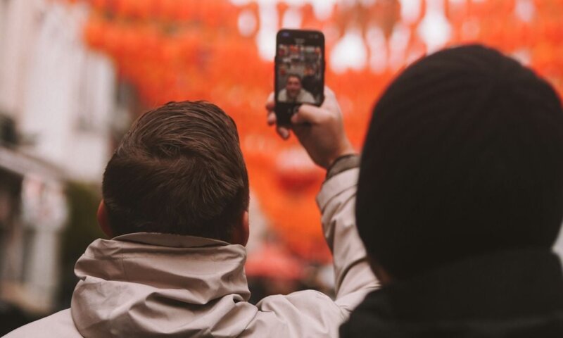 Golpe da selfie: como evitar que golpistas abram contas e peguem empréstimos no seu nome;bancos fazem alerta