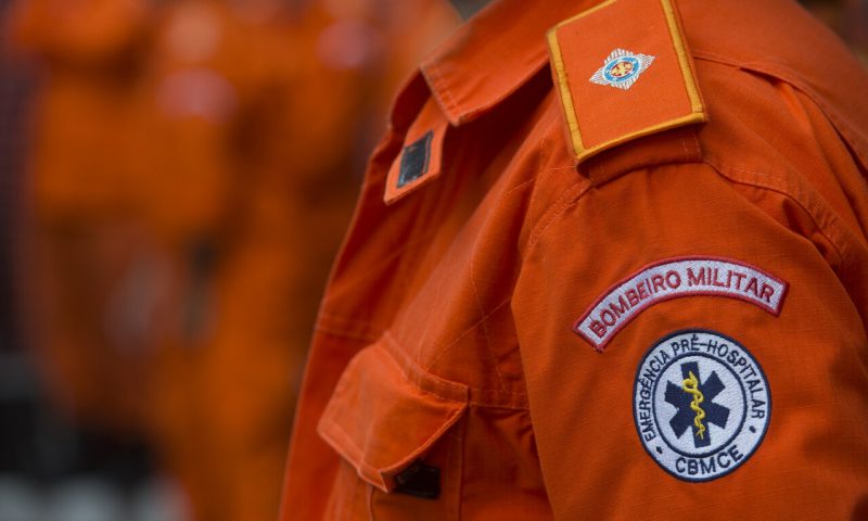 Edital com 450 vagas para Corpo de Bombeiros com salário de R$ 5.893,30 é lançado