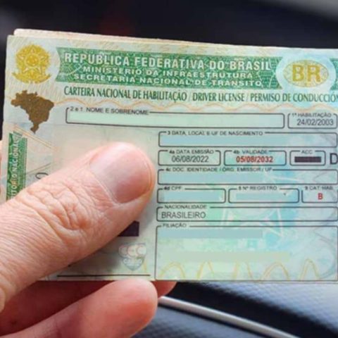 Exame toxicológico volta a ser exigido para tirar a 1ª CNH nas categorias A e B