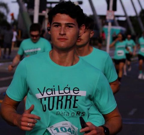 Jovem de 20 anos tem mal súbito e morre durante maratona no dia do seu aniversário