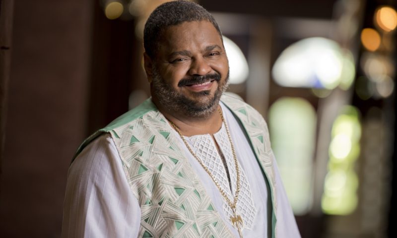 Morre Arlindo Cruz, um dos maiores sambistas do país