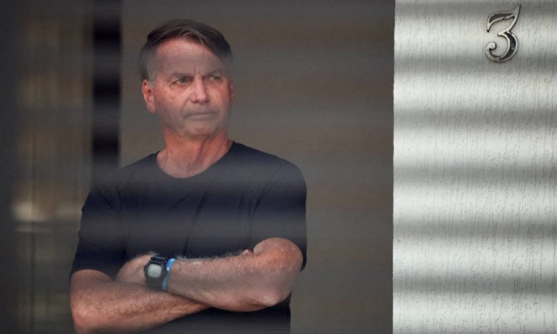 Pena de Bolsonaro deve permitir regime semiaberto a partir de 6 anos de prisão