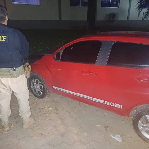 Foragido por tentativa de homicídio em João Pessoa é preso em fiscalização na BR-101, em Água Preta