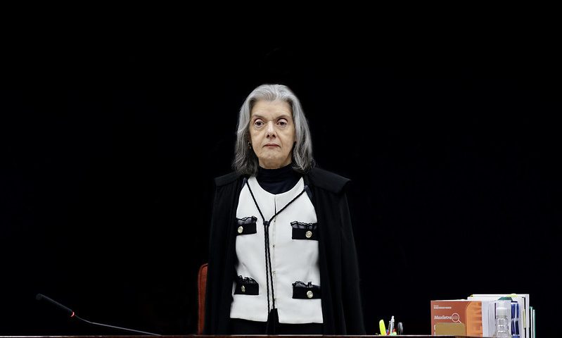 Voto de Cármen Lúcia hoje pode ser decisivo se condena ou absolve Bolsonaro