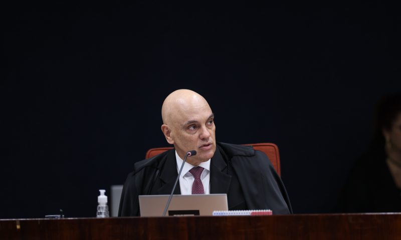 Quaest: Após condenação de  Bolsonaro, 52% são contra  impeachment de Moraes 36% a favor