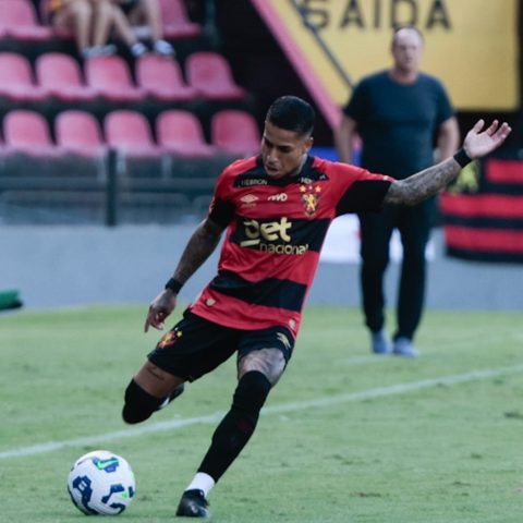 Time que jogou o Mundial de Clubes da Fifa tem interesse na contratação de Matheusinho, do Sport