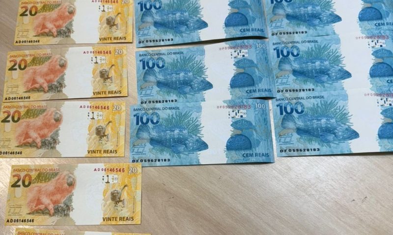 Estudante de 19 anos  é preso em flagrante pela PF ao receber mil reais em notas falsas pelos Correios