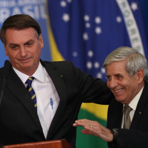 Trama golpista: 2º dia de julgamento no STF tem defesa de Bolsonaro e General Heleno