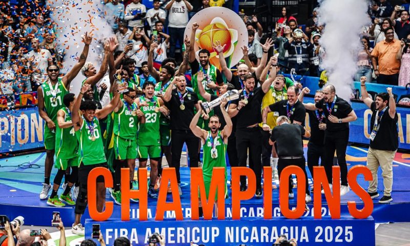 Brasil bate Argentina e é pentacampeão da Copa América de Basquete e encerra jejum de 16 anos sem vencer o torneio