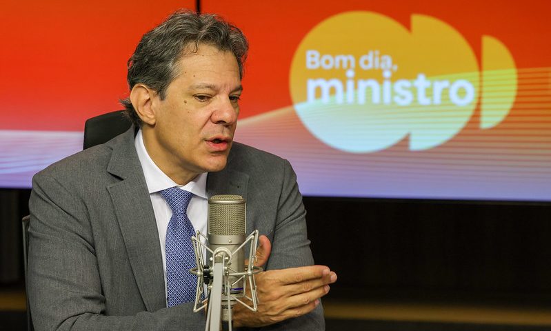 Governo Lula estuda viabilizar tarifa zero no transporte público