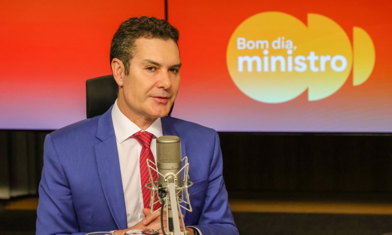 Reforma Casa Brasil terá financiamentos a partir de R$ 5 mil: ‘Todos poderão acessar o crédito para fazer a obra’, diz ministro