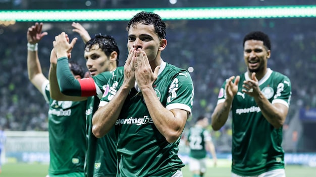 No Allianz Parque,Palmeiras goleia o Juventude e dispara na liderança do Campeonato Brasileiro