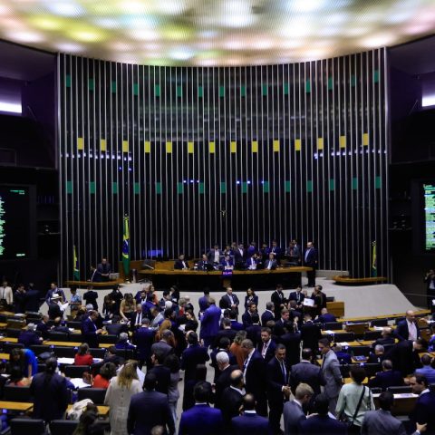 Datafolha: 68% dos brasileiros diz não lembrar em quem votou em 2022 para deputado federal e 75% para Senador
