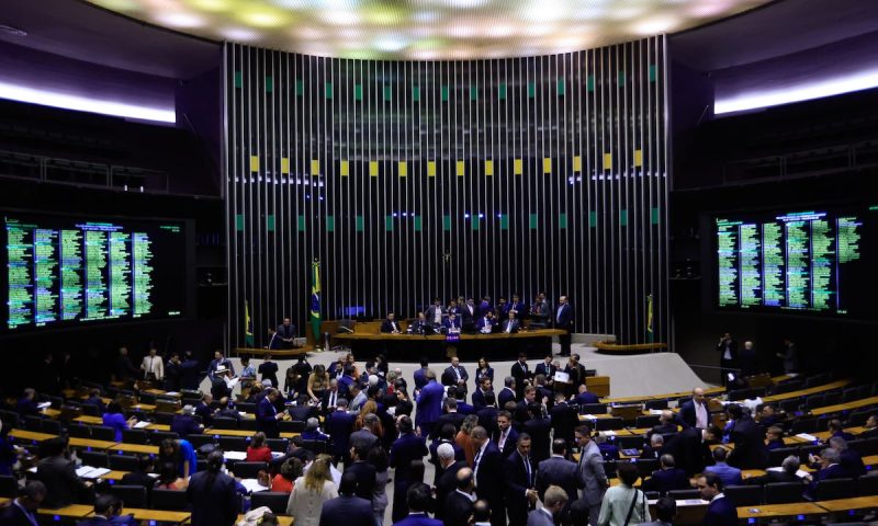 Isenção do Imposto de Renda pode gerar ganho de até R$ 4 mil por ano a trabalhadores