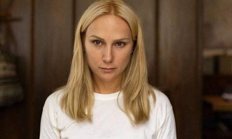 Atriz que vive Elize Matsunaga,em ‘Tremembé’, fez aulas com açougueiro para saber esquartejar