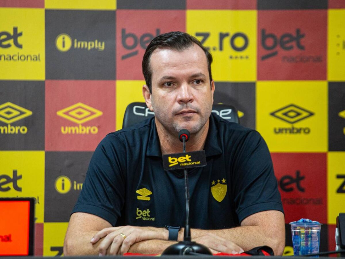 Na lanterna do Brasileirão, Sport anuncia saída do técnico Daniel Paulista