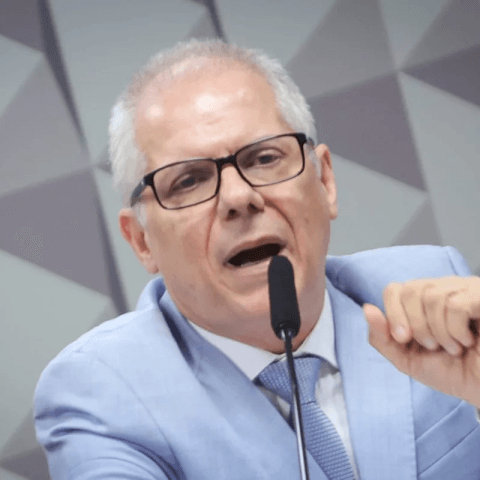 Golpe em aposentados: Ex-presidente do INSS é preso pela PF em operação contra descontos ilegais