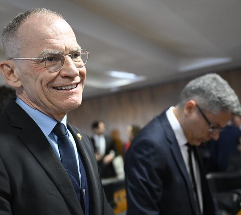 Em vitória do governo, Senador Contarato vai presidir CPI do Crime Organizado