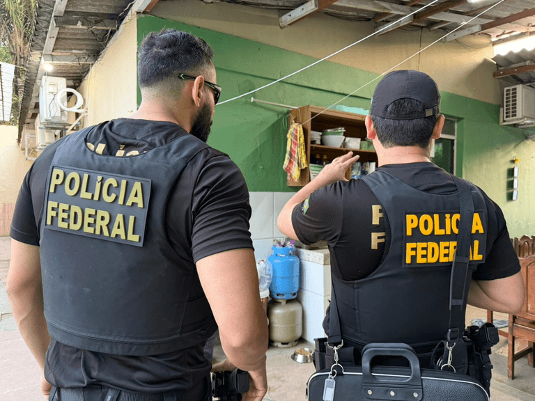 Quatro advogados ligados ao Comando Vermelho são presos pela Policia Federal