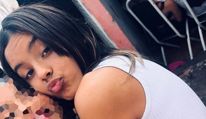 Menina de 13 anos mente para mãe, encontra homem de 20 anos e é morta com tiro na cabeça