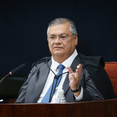 STF deve respaldar Dino e frear reativação emendas do Orçamento secreto