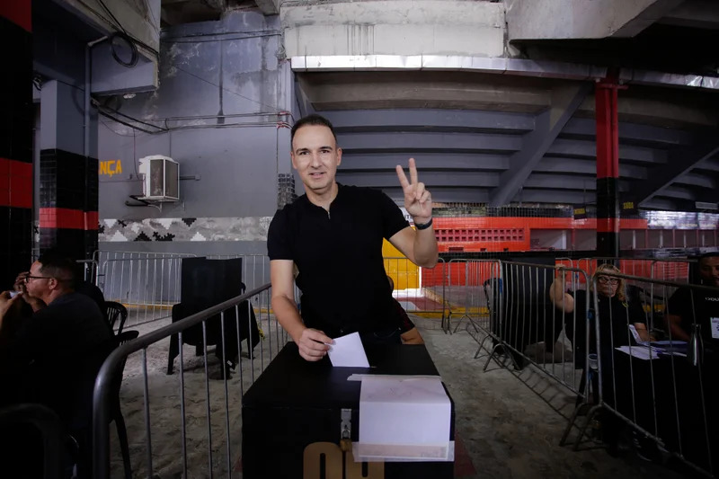 Em votação disputada, Matheus Souto Maior é eleito presidente do Sport para o ano de 2026