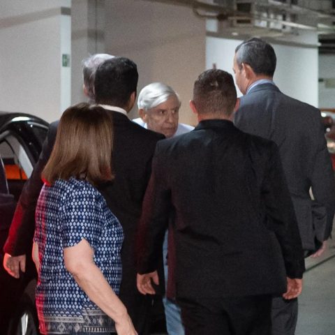 Após laudo da PF, Moraes concede prisão domiciliar ao general Heleno com uso de tornozeleira eletrônica