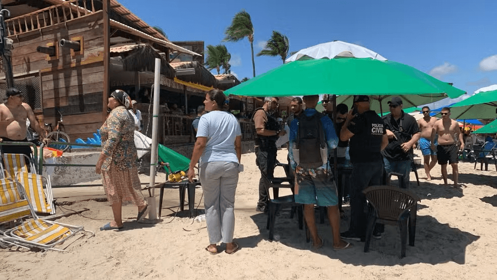 Barraca onde casal de turistas foi espancado em Porto de Galinhas é interditada pela prefeitura de Ipojuca