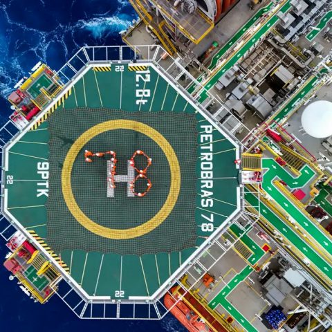 Petrobras recebe autorização para operar nova plataforma no pré-sal