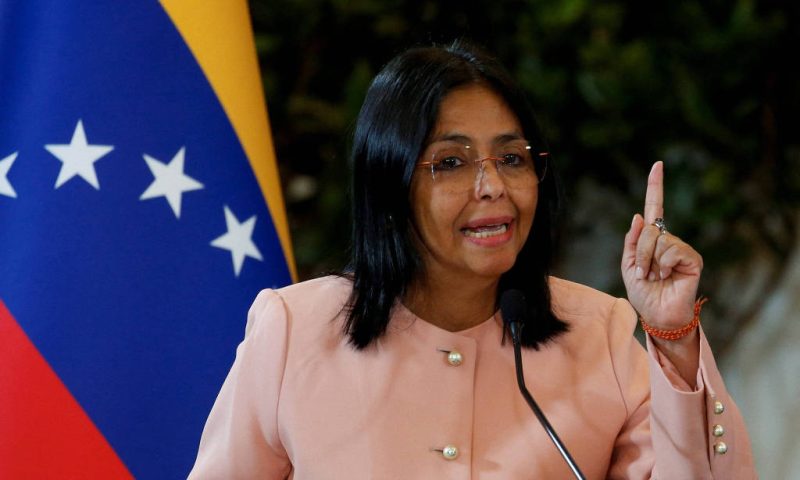 Suprema Corte da Venezuela ordena que vice assuma presidência