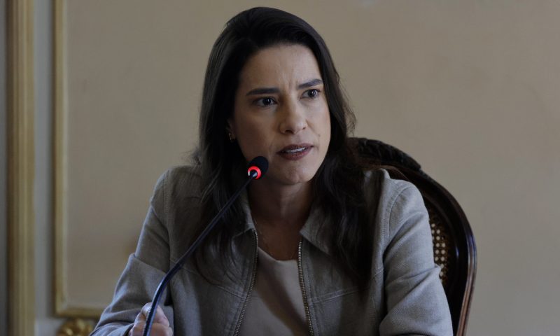 ‘Ninguém está acima da lei’, dispara Raquel Lyra sobre  investigação da Polícia Civil contra  secretário da prefeitura do Recife