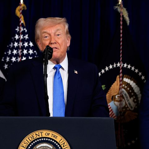 Após ataque à Venezuela, Trump diz que nova operação militar contra a Colômbia, ‘soa bem’