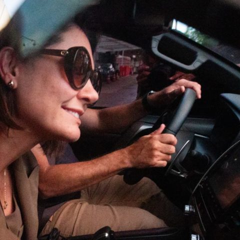 Michelle reage a retorno de Bolsonaro  à prisão na PF: “Existe um Brasil de bem que te ama. Você é um líder “