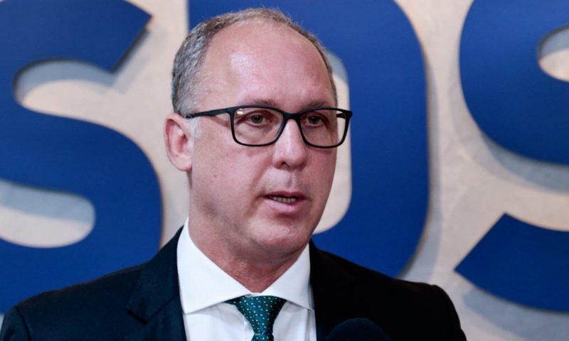 Sinpol-PE pede a exoneração do secretário Alessandro Carvalho, da Defesa Social