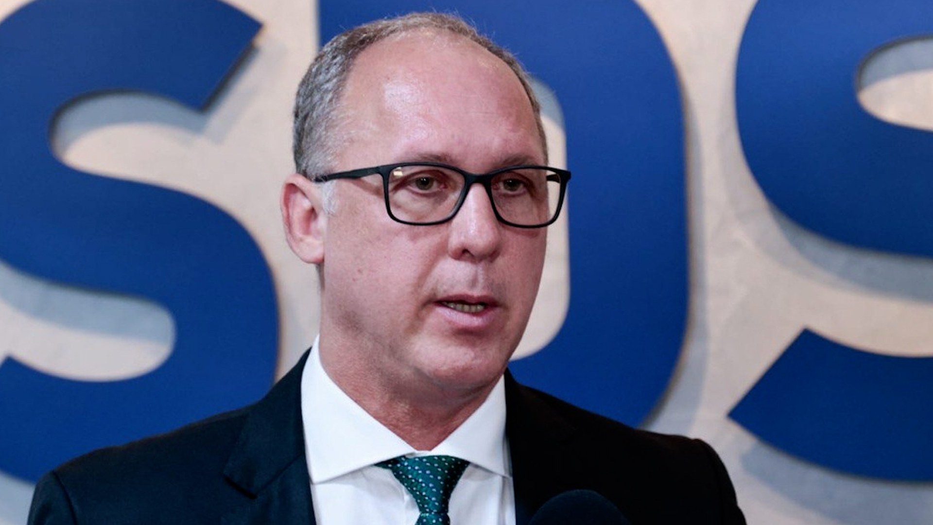 Sinpol-PE pede a exoneração do secretário Alessandro Carvalho, da Defesa Social