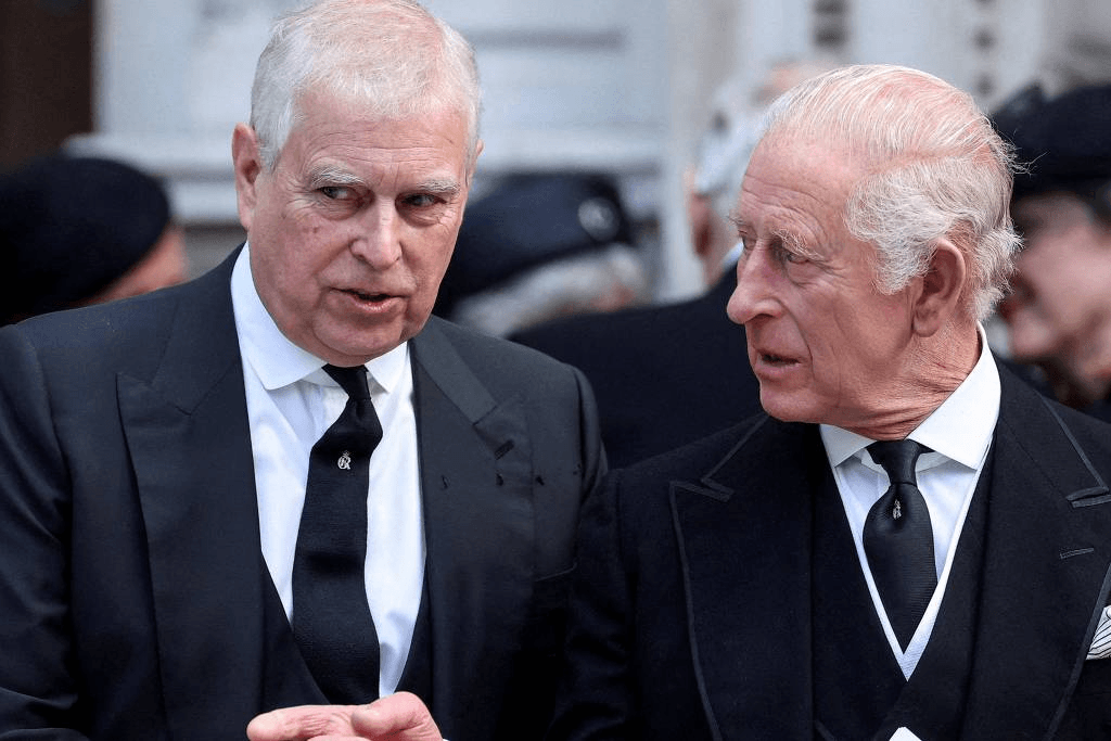 Caso Epstein:Ex-príncipe Andrew, irmão do rei Charles 3º, é preso no Reino Unido