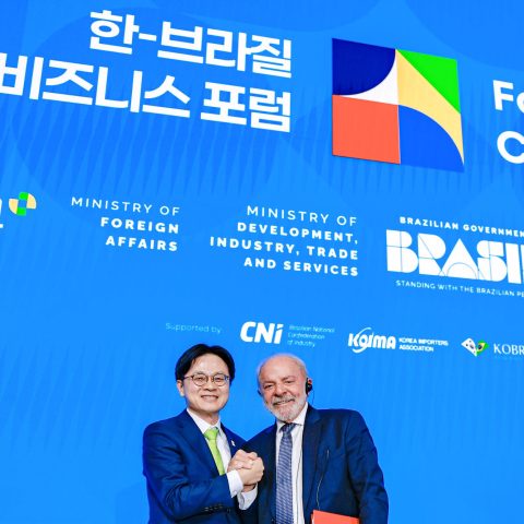 Brasil e Coreia do Sul firmam cooperação que inclui minerais críticos e semicondutores