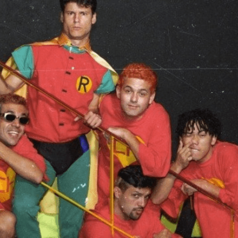 Após quase 30 anos, corpos dos integrantes da banda ‘Mamonas Assassinas’ serão exumados