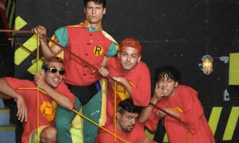 Após quase 30 anos, corpos dos integrantes da banda ‘Mamonas Assassinas’ serão exumados