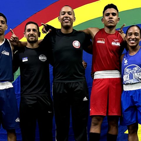 Equipe de Leandro Honório conquista título por equipes no Campeonato Pernambucano de Boxe