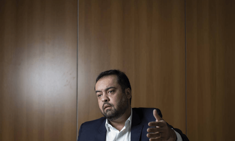 Cláudio Castro, ex-governador do RJ, é condenado no TSE por abuso de poder político e econômico e fica inelegível por 8 anos