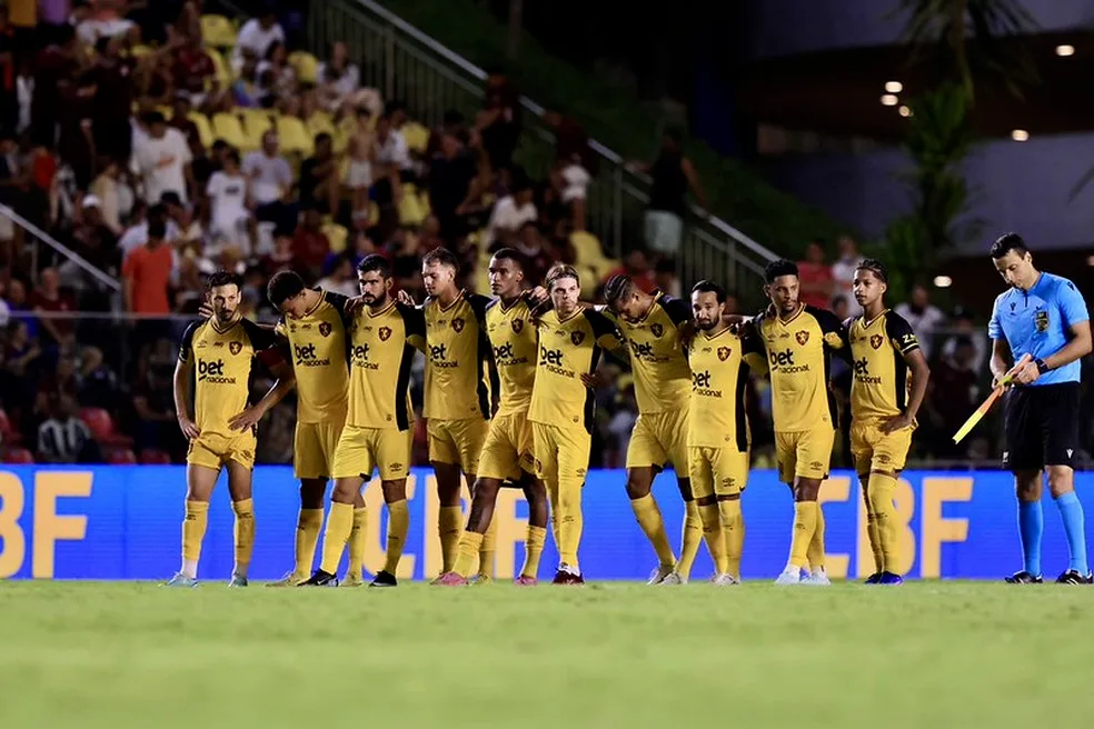 Roger valoriza classificação do Sport, nos pênaltis, na Copa do Brasil 2026: ressaltar as coisas boas