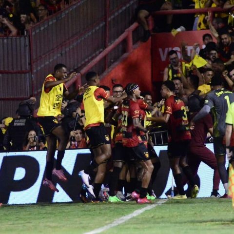 Tetra! Sport domina Náutico nos Aflitos e fica com o título